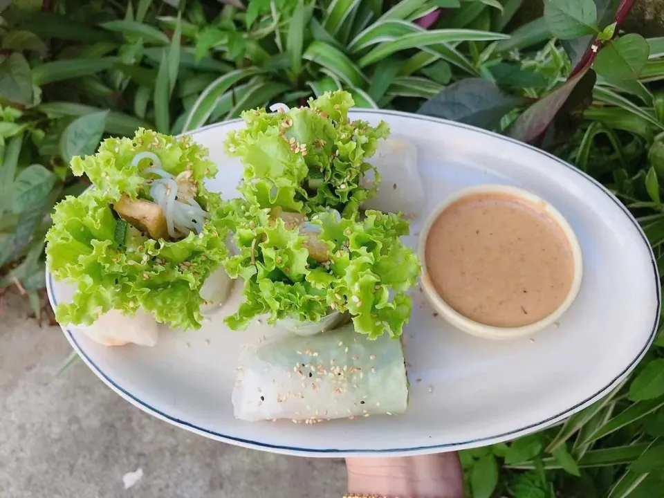 Fresh spring rolls (6 pcs)